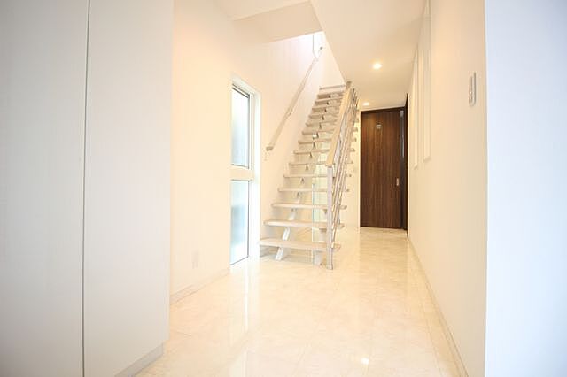 室内 那覇市字銘苅