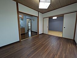 メゾンダイトク 102号室 1階3DKのリビング/ダイニング