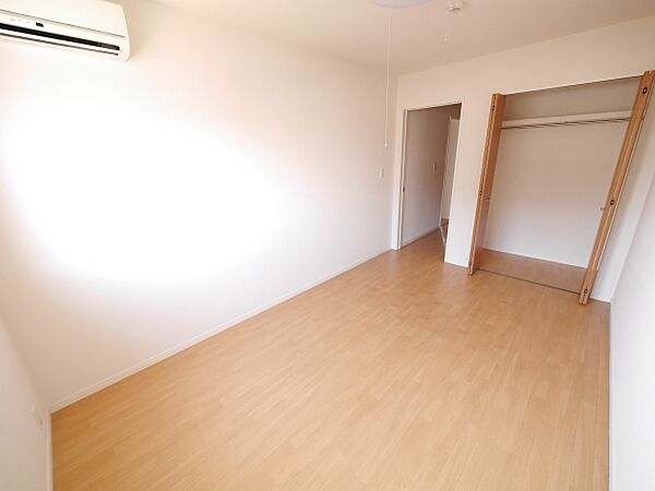 apartment 茨城県北茨城市関南町神岡上
関南町神岡上の賃貸情報を見る
物件地図