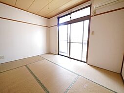 ウスバハイツ F 105号室 1階3DKのリビング/ダイニング