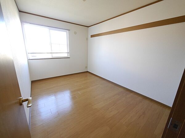 apartment 茨城県北茨城市中郷町足洗
中郷町足洗の賃貸情報を見る
物件地図