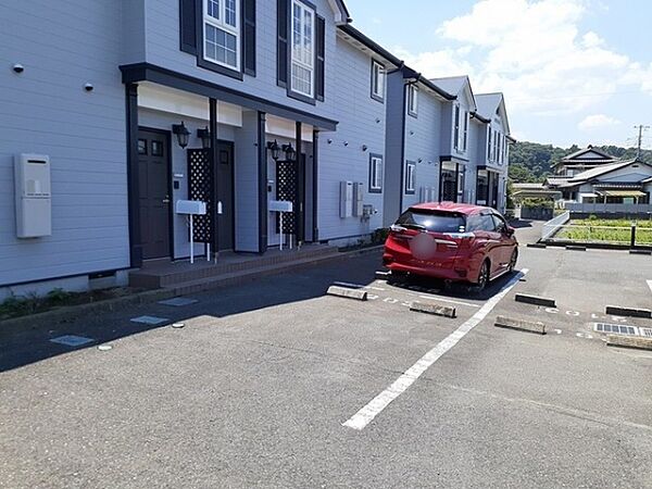 apartment 茨城県北茨城市中郷町小野矢指
中郷町小野矢指の賃貸情報を見る
物件地図