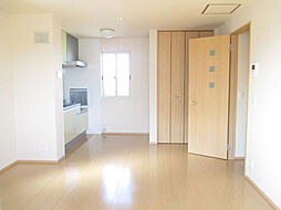 ヴィラ・アペーゴ 201号室 2階1LDKのリビング/ダイニング