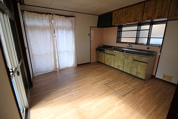 detached 茨城県北茨城市中郷町汐見ケ丘

地図を見る