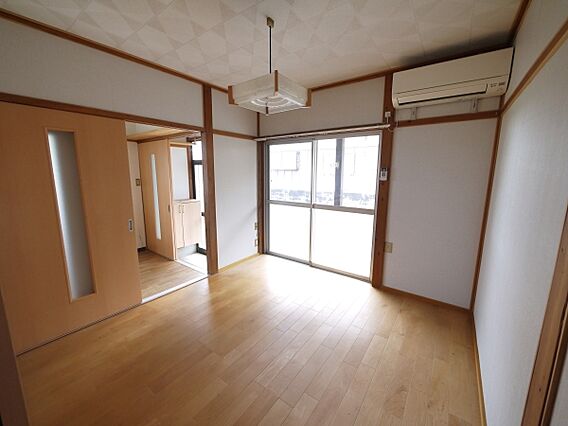 リビング/ダイ...