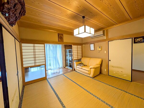 室内