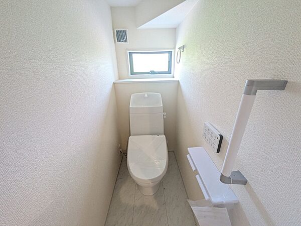 トイレを拡大表示