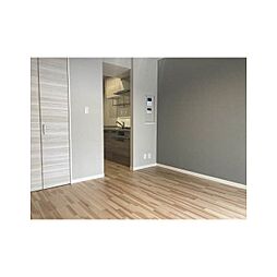 リオリエント玉宮 103 1階ワンルームのリビング/ダイニング