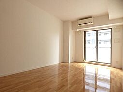 千葉ポートイースト 6階1Kのリビング/ダイニング