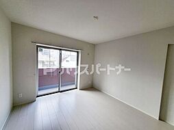 アーバンシャトー千葉中央 6階2Kの室内