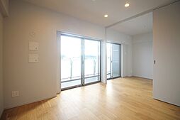 イニシア東京尾久 703 7階3LDKのリビング/ダイニング