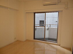 アクアリガーレ西日暮里EAST 304 3階1Kのリビング/ダイニング