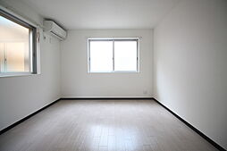 リブ・グランデ 106 1階1DKのリビング/ダイニング