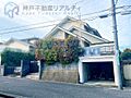 お車2台駐車可...