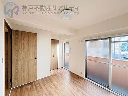 ・洋室にはクローゼット完備♪お部屋の空間を有効にお使い頂けます♪