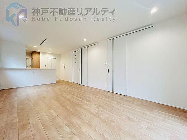 リビング/ダイニングを拡大表示