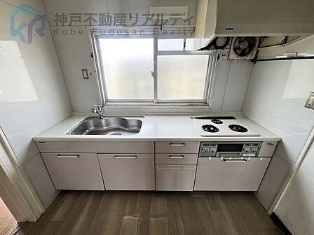 ※画像加工済み。家具消し写真です。