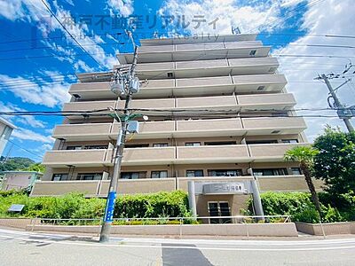 外観:◆バス停まで徒歩約1分♪JR神戸駅、新長田駅、兵庫駅までバス一本でアクセス可能です♪ 外観:◆バス停まで徒歩約1分♪JR神戸駅、新長田駅、兵庫駅までバス一本でアクセス可能です♪