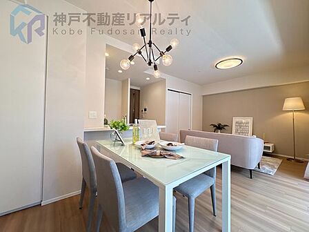 ※家具、小物はディスプレイです