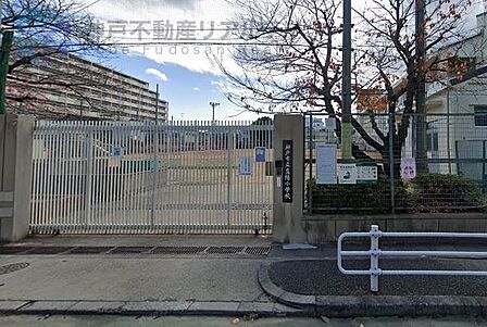 神戸市立真陽小学校 徒歩8分。 580m