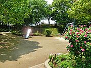 穀倉公園 徒歩5分。 380m