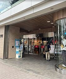 新宿マルイメン 徒歩24分。 1860m