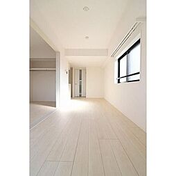 ブラウ菊川 202 2階1LDKのリビング/ダイニング