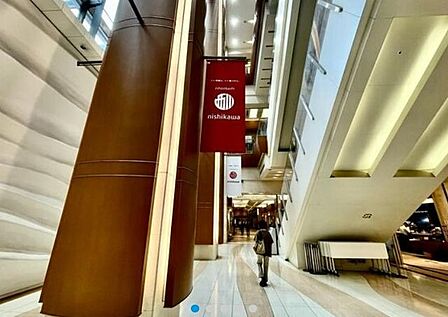 COREDO日本橋 徒歩10分。 770m