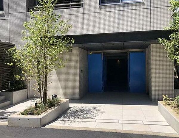 エントランスを拡大表示