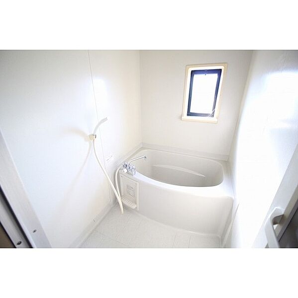 apartment 茨城県坂東市みどり町
地図を見る