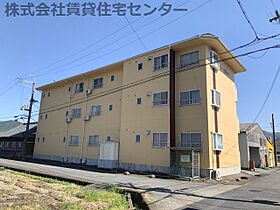 キャッスル城参番館  ｜ 和歌山県橋本市高野口町伏原（賃貸マンション1K・2階・23.10㎡） その1