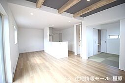 中古戸建 桜井市慈恩寺　全4区画 4LDKのリビング/ダイニング