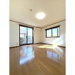 ハイツ・アイリス 101 1階1Kのリビング/ダイニング