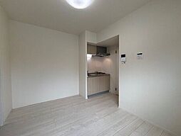 グランディオ鶴橋 102 1階1LDKのリビング/ダイニング