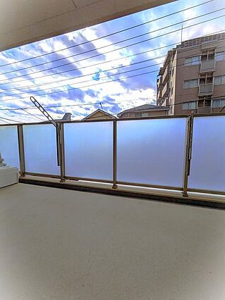 南向き、奥行き...