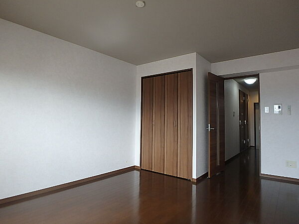 フェアリーコート博労町