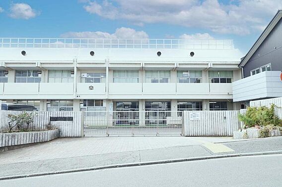 横浜市立緑が丘...