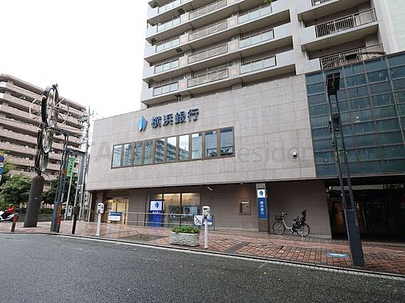 横浜銀行阪東橋...
