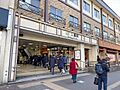 三鷹駅 142...