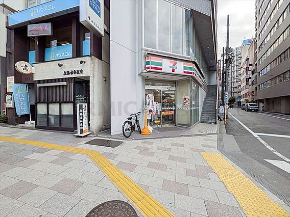セブンイレブン...