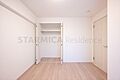 各部屋に収納が...