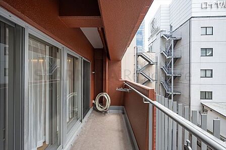 気持ちのいい空が見渡せるバルコニー