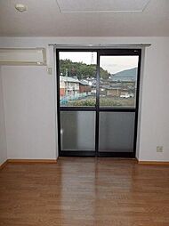 JR瀬戸大橋線 坂出駅 3.6kmの賃貸アパート 2階2DKのリビング/ダイニング