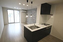 高松琴平電気鉄道長尾線 林道駅 徒歩13分の賃貸アパート 3階2LDKのリビング/ダイニング