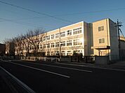 八日市北小学校 まで約 930 m