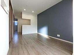 近江鉄道八日市線 新八日市駅 徒歩4分の賃貸アパート 1階1LDKのリビング/ダイニング