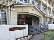 神戸市立兵庫中学校 276m