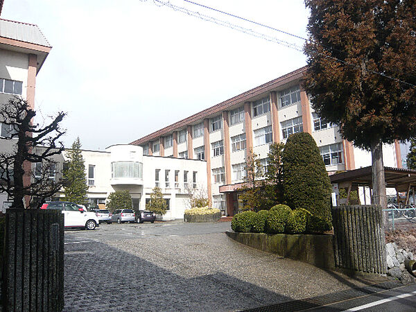 画像26:高校「長野県下伊那農業高校まで1541m」