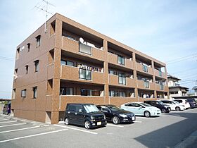 メゾン殿岡21  ｜ 長野県飯田市下殿岡（賃貸マンション2LDK・3階・56.76㎡） その1