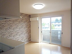 ロイヤルコート大瀬木II 2階3LDKのリビング/ダイニング